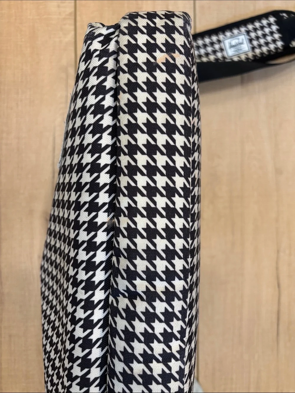 Herschel Supply Company Navy & Black Houndstooth Laptop Messenger Bag